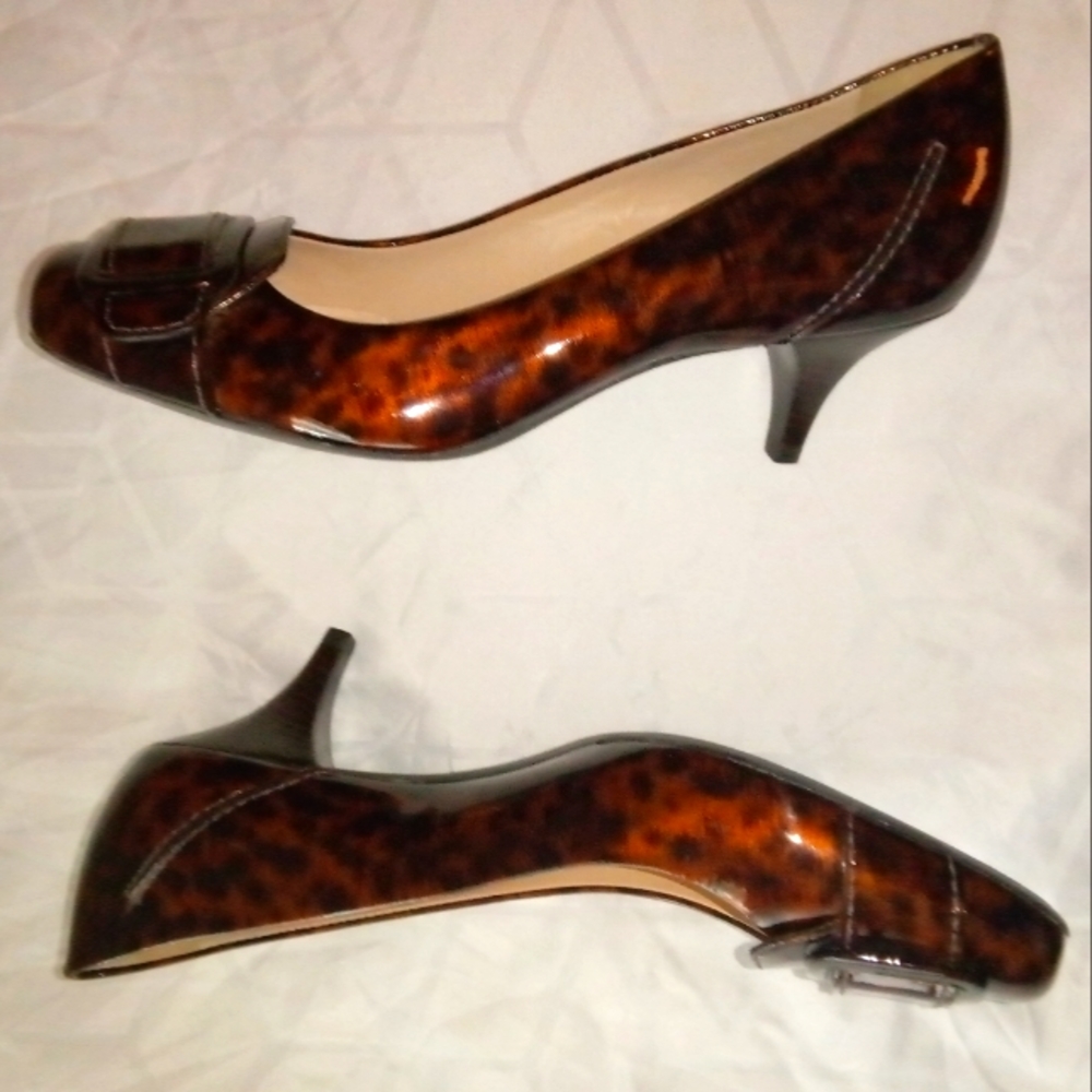 NEW Cole Haan Tortoise Heels